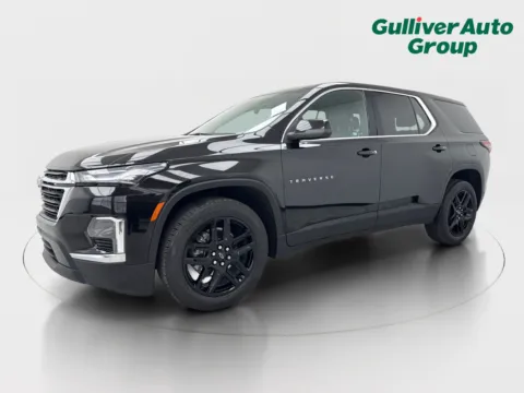 Photos of 2022 Chevrolet Traverse LS for sale in Plano, TX at Gulliver Auto Group