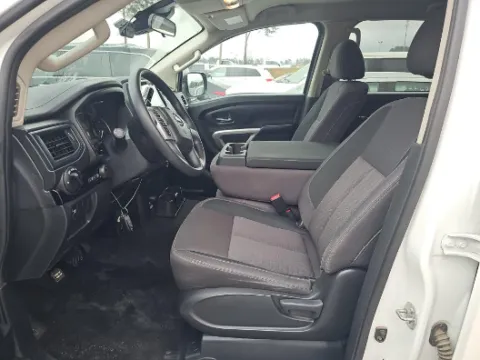 More photos of 2022 Nissan Titan SV at Gulliver Auto Group, TX