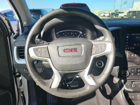 More photos of 2023 GMC Terrain SLE at Gulliver Auto Group, TX