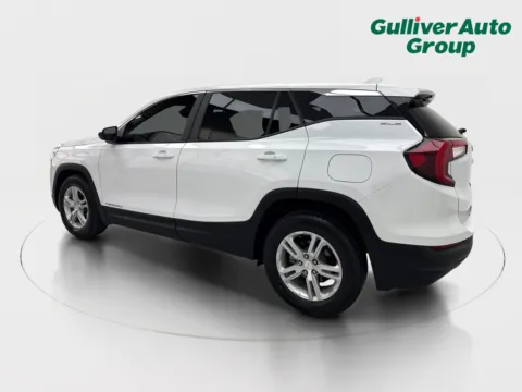 More photos of 2023 GMC Terrain SLE at Gulliver Auto Group, TX