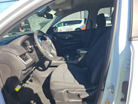 More photos of 2023 GMC Terrain SLE at Gulliver Auto Group, TX