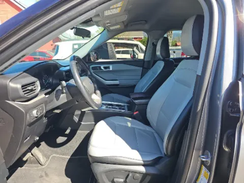 More photos of 2021 Ford Explorer XLT at Gulliver Auto Group, TX
