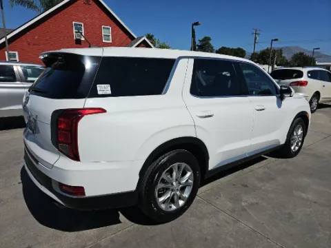 Photos of 2021 Hyundai Palisade SE for sale in Plano, TX at Gulliver Auto Group