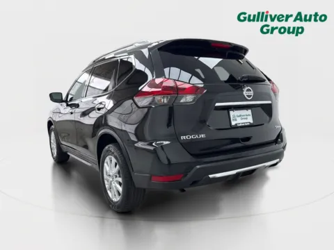 More photos of 2018 Nissan Rogue SV at Gulliver Auto Group, TX