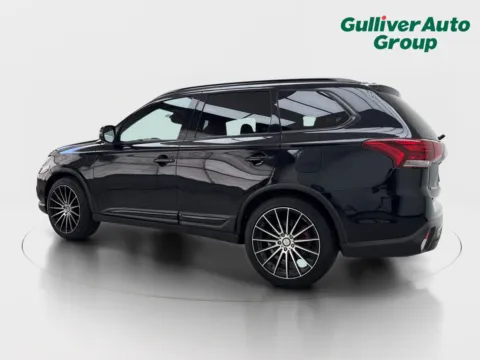 More photos of 2020 Mitsubishi Outlander LE at Gulliver Auto Group, TX