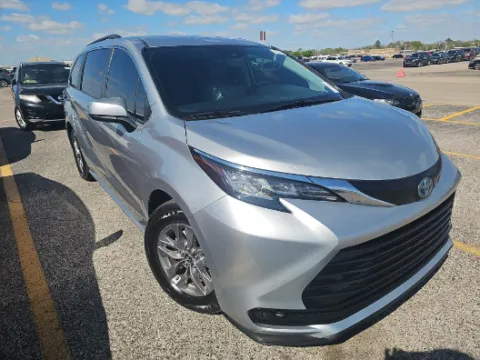 Another view of 2021 Toyota Sienna LE for sale in Plano, TX at Gulliver Auto Group