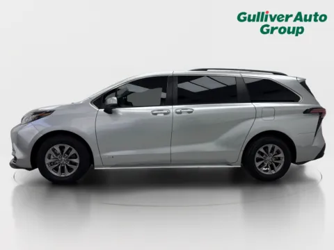 Another view of 2021 Toyota Sienna LE for sale in Plano, TX at Gulliver Auto Group