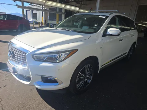 White 2020 INFINITI QX60 Signature Edition for sale in Plano, TX