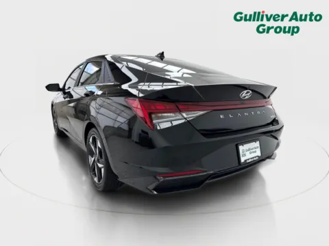 More photos of 2023 Hyundai Elantra Hybrid Limited at Gulliver Auto Group, TX