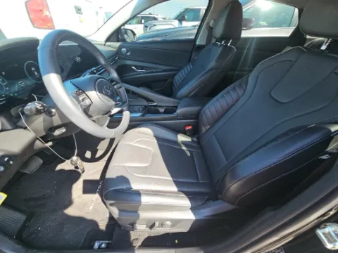 More photos of 2023 Hyundai Elantra Hybrid Limited at Gulliver Auto Group, TX