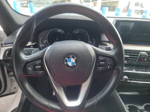 More photos of 2019 BMW 5 Series 530i at Gulliver Auto Group, TX