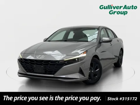 Silver 2022 Hyundai Elantra SEL for sale in Plano, TX