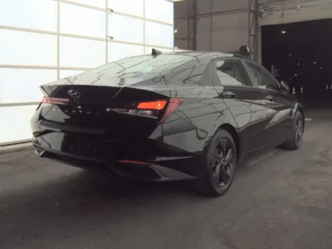 Photos of 2021 Hyundai Elantra SEL for sale in Plano, TX at Gulliver Auto Group