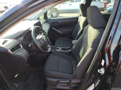 More photos of 2023 Toyota Corolla Cross LE at Gulliver Auto Group, TX