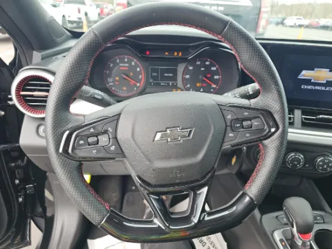 More photos of 2024 Chevrolet Trax 1RS at Gulliver Auto Group, TX