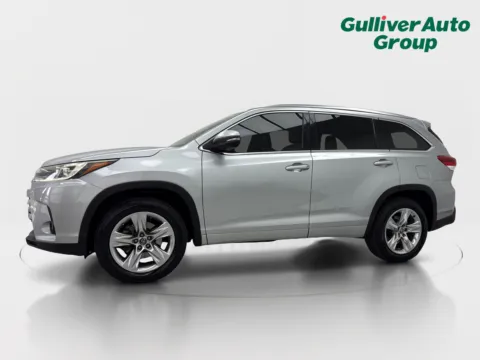 Photos of 2018 Toyota Highlander Limited for sale in Plano, TX at Gulliver Auto Group