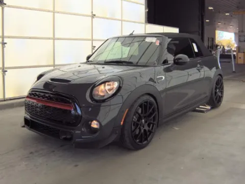 Gray 2018 MINI Cooper S for sale in Plano, TX