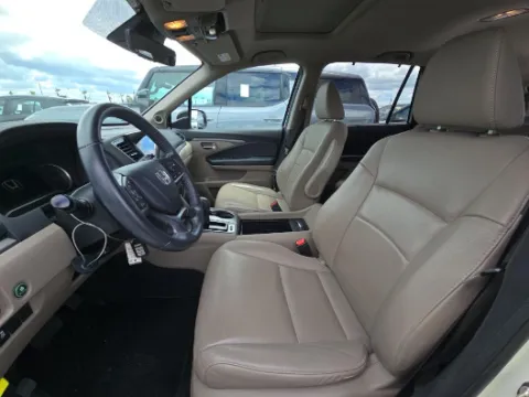 More photos of 2019 Honda Pilot EX-L at Gulliver Auto Group, TX
