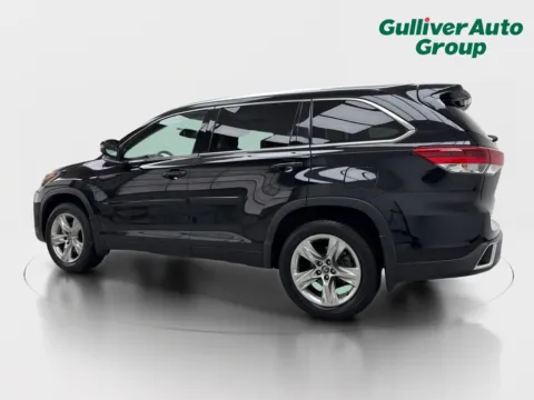 More photos of 2018 Toyota Highlander Limited at Gulliver Auto Group, TX