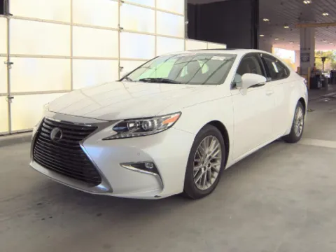 Silver 2018 Lexus ES 350 for sale in Plano, TX