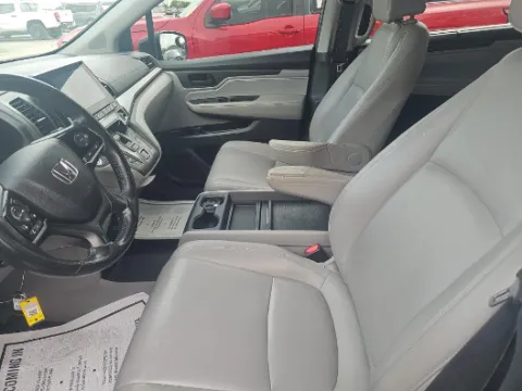 More photos of 2018 Honda Odyssey EX-L w/Navigation at Gulliver Auto Group, TX