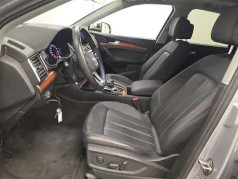 More photos of 2022 Audi Q5 45 S line Premium at Gulliver Auto Group, TX