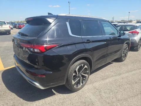 Photos of 2022 Mitsubishi Outlander SEL for sale in Plano, TX at Gulliver Auto Group