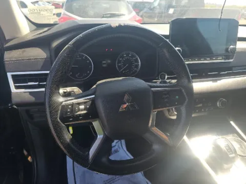 More photos of 2022 Mitsubishi Outlander SEL at Gulliver Auto Group, TX