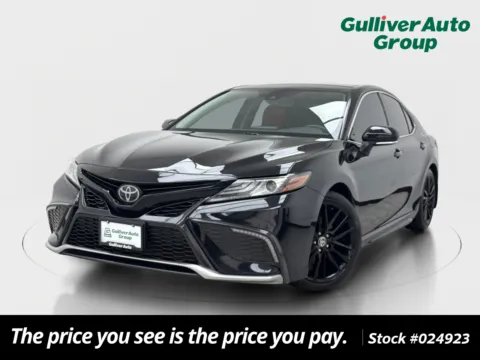 Black 2022 Toyota Camry XSE for sale in Plano, TX
