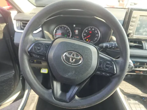 More photos of 2021 Toyota RAV4 XLE at Gulliver Auto Group, TX