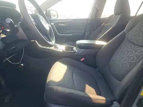 More photos of 2021 Toyota RAV4 XLE at Gulliver Auto Group, TX