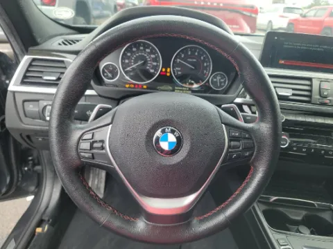 More photos of 2018 BMW 3 Series 330i xDrive at Gulliver Auto Group, TX