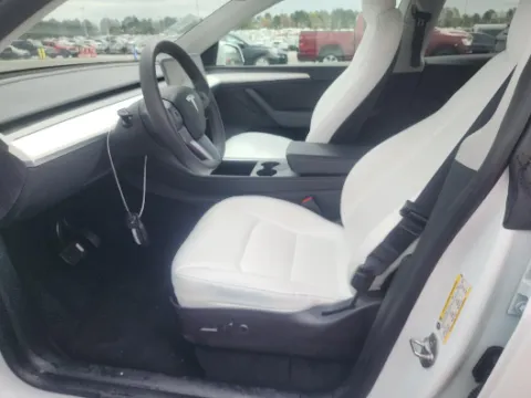 More photos of 2023 Tesla Model Y Long Range at Gulliver Auto Group, TX