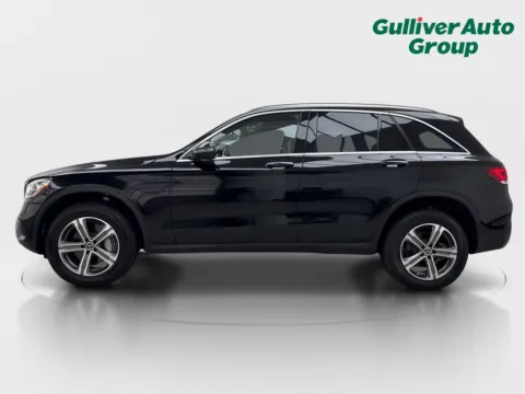 Another view of 2022 Mercedes-Benz GLC 300 for sale in Plano, TX at Gulliver Auto Group