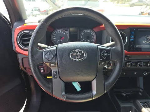 More photos of 2017 Toyota Tacoma TRD Off-Road at Gulliver Auto Group, TX