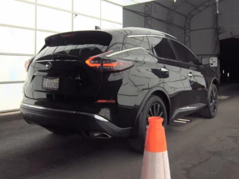 Photos of 2019 Nissan Murano SL for sale in Plano, TX at Gulliver Auto Group