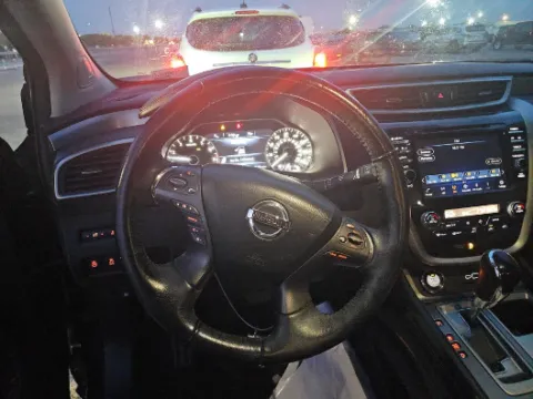 More photos of 2019 Nissan Murano SL at Gulliver Auto Group, TX