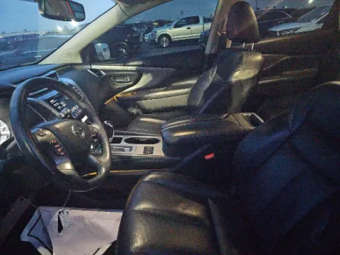 More photos of 2019 Nissan Murano SL at Gulliver Auto Group, TX