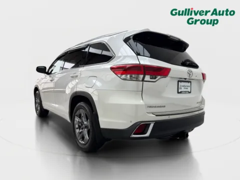 More photos of 2018 Toyota Highlander Limited Platinum at Gulliver Auto Group, TX