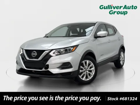 Silver 2022 Nissan Rogue Sport S for sale in Plano, TX