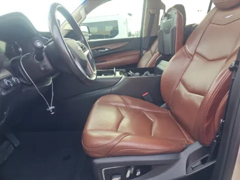 More photos of 2018 Cadillac Escalade Premium Luxury at Gulliver Auto Group, TX