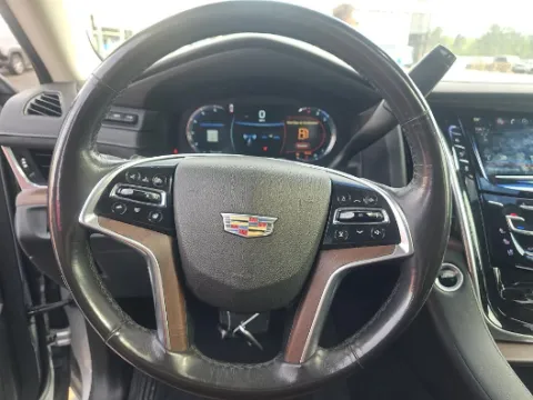 More photos of 2018 Cadillac Escalade Premium Luxury at Gulliver Auto Group, TX