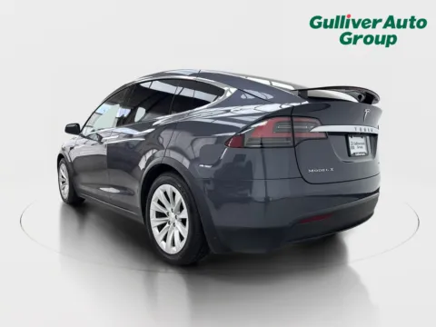 More photos of 2018 Tesla Model X 75D at Gulliver Auto Group, TX