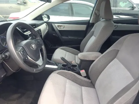 More photos of 2017 Toyota Corolla LE at Gulliver Auto Group, TX