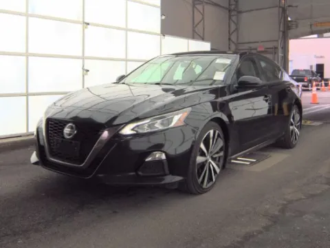 Black 2019 Nissan Altima 2.5 SR for sale in Plano, TX