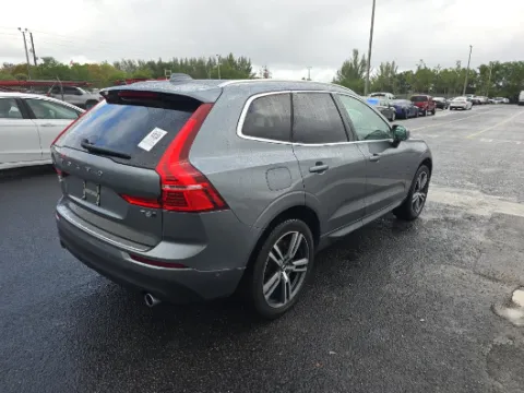 Another view of 2019 Volvo XC60 T6 Momentum for sale in Plano, TX at Gulliver Auto Group