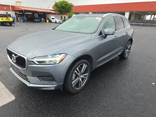 Gray 2019 Volvo XC60 T6 Momentum for sale in Plano, TX