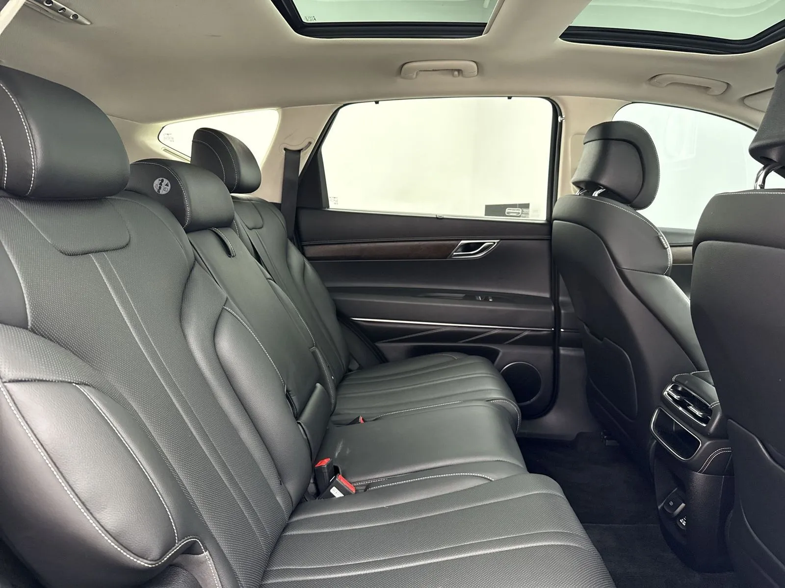 2021 GENESIS GV80 Standard - Photo 38