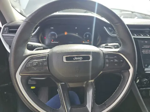 More photos of 2022 Jeep Grand Cherokee L Laredo at Gulliver Auto Group, TX