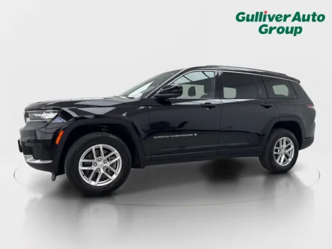 Photos of 2022 Jeep Grand Cherokee L Laredo for sale in Plano, TX at Gulliver Auto Group